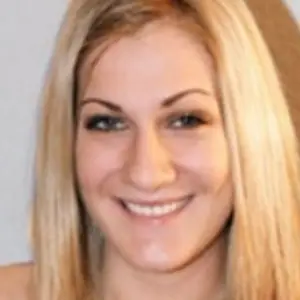 Hailey Benz